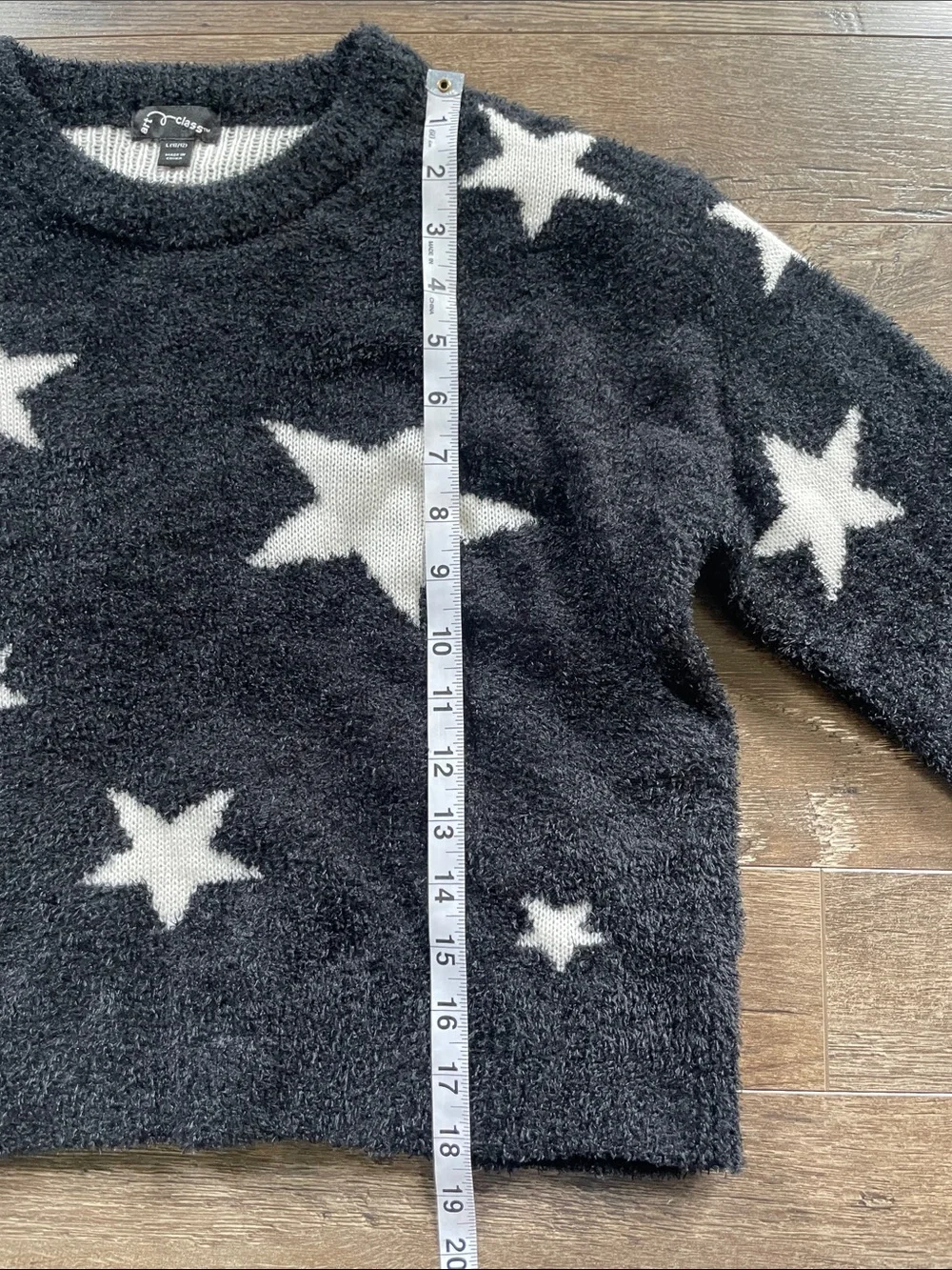 art class Black Crewneck Star-Print Sweater Size Large